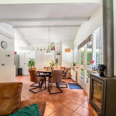 Dog-friendly W Spa, Cleaning Included *
