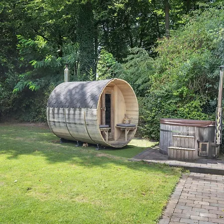 Hébergement de vacances Dog-friendly W Spa, Cleaning Included