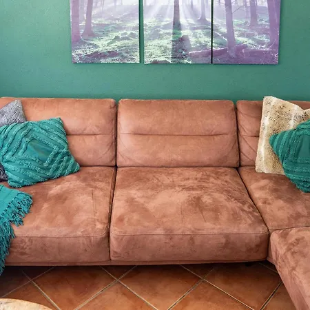 Dog-friendly W Spa, Cleaning Included Hébergement de vacances *
