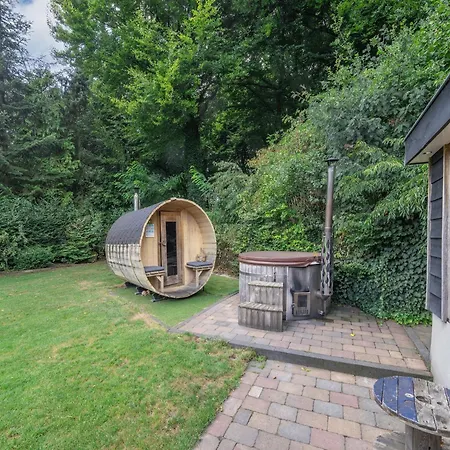 Hébergement de vacances Dog-friendly W Spa, Cleaning Included