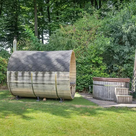 Dog-friendly W Spa, Cleaning Included Hébergement de vacances Voorthuizen